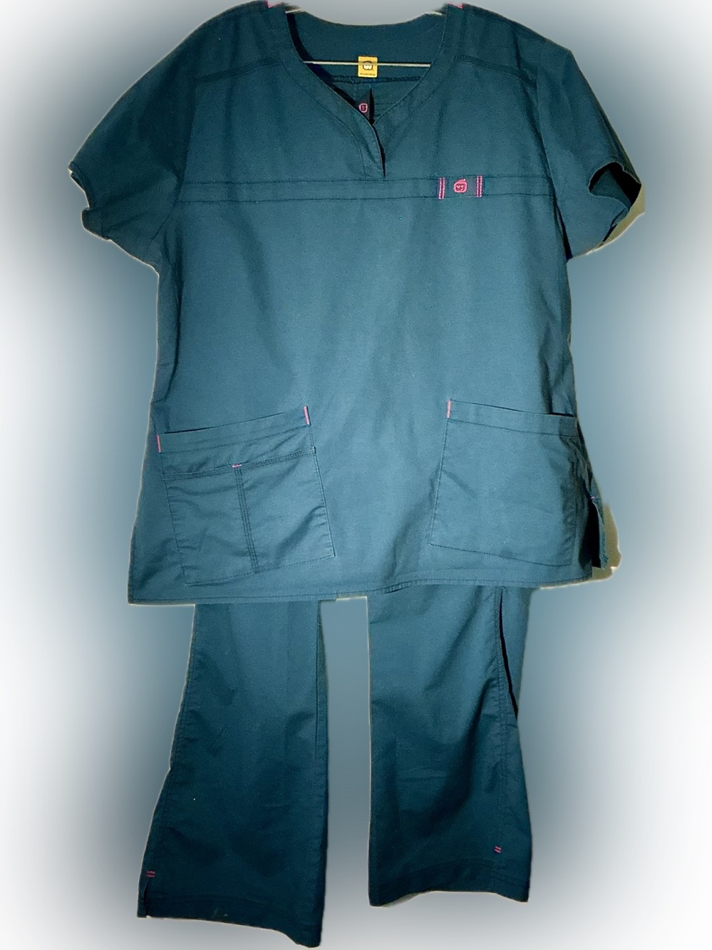 WonderWink WonderFlex Scrub Set Women’s XL -Blue Modern Fit - 2 Tops & 1 Pant